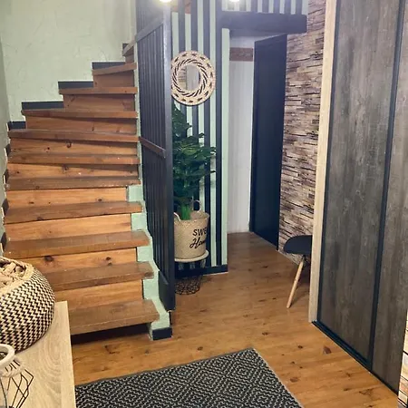 Maison *